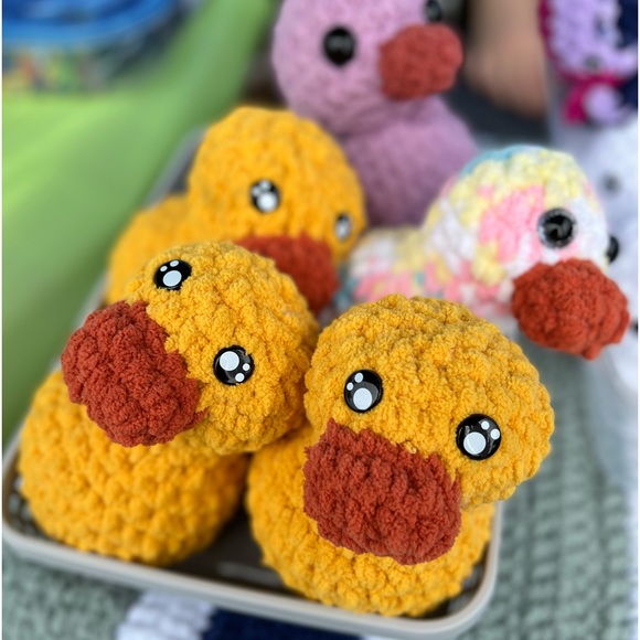 NWOT Unhinged Crochet Handcrafted Crochet Hats, Bats, This & Thats - Picture 5 of 16